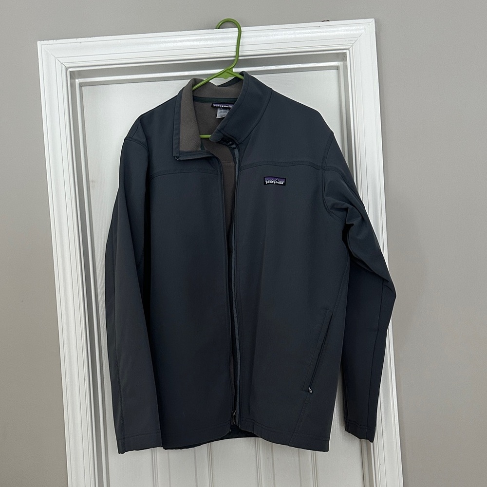 Patagonia full zip soft shell jacket - image 1